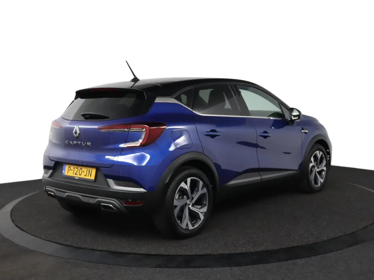 E-TECH hybrid 145 R.S. Line | SoH 80% | Parkeercamera | Navigatie |
