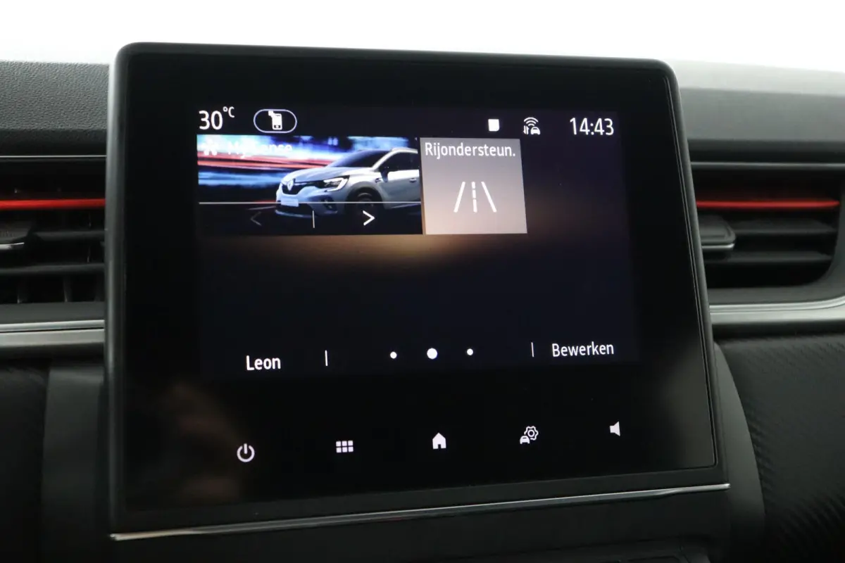 E-TECH hybrid 145 R.S. Line | SoH 80% | Parkeercamera | Navigatie |