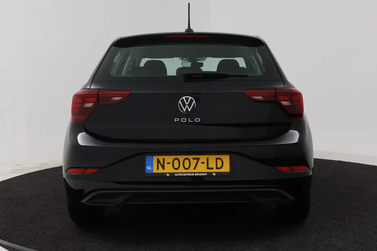 1.0 TSI Life (CARPLAY, PARKEERSENSOREN, CRUISE CONTROL ADAPTIEF)