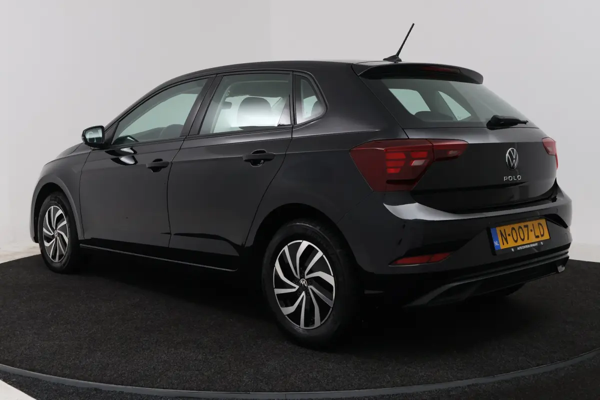 1.0 TSI Life (CARPLAY, PARKEERSENSOREN, CRUISE CONTROL ADAPTIEF)