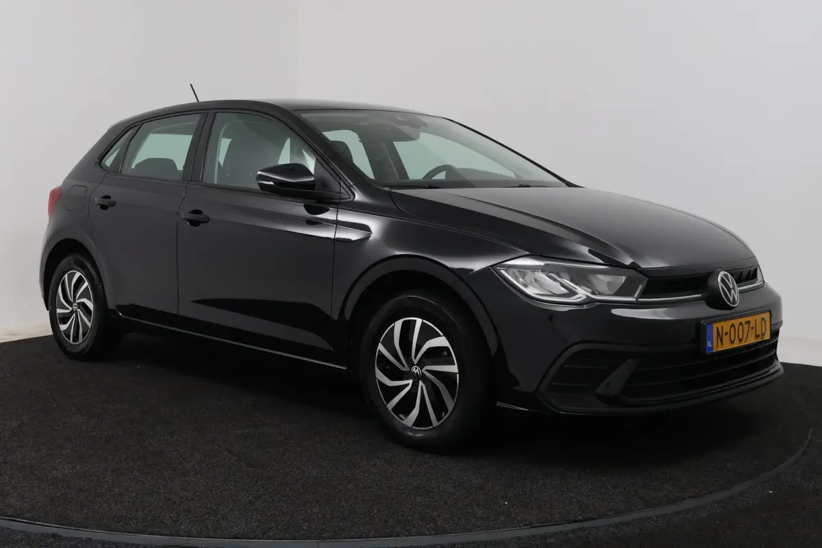 1.0 TSI Life (CARPLAY, PARKEERSENSOREN, CRUISE CONTROL ADAPTIEF)