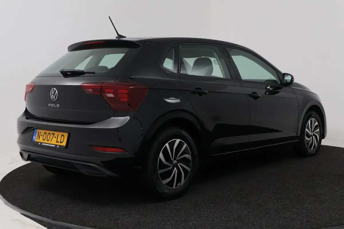 1.0 TSI Life (CARPLAY, PARKEERSENSOREN, CRUISE CONTROL ADAPTIEF)