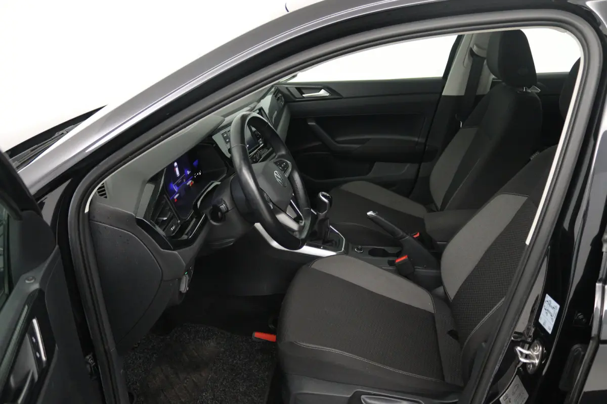 1.0 TSI Life (CARPLAY, PARKEERSENSOREN, CRUISE CONTROL ADAPTIEF)