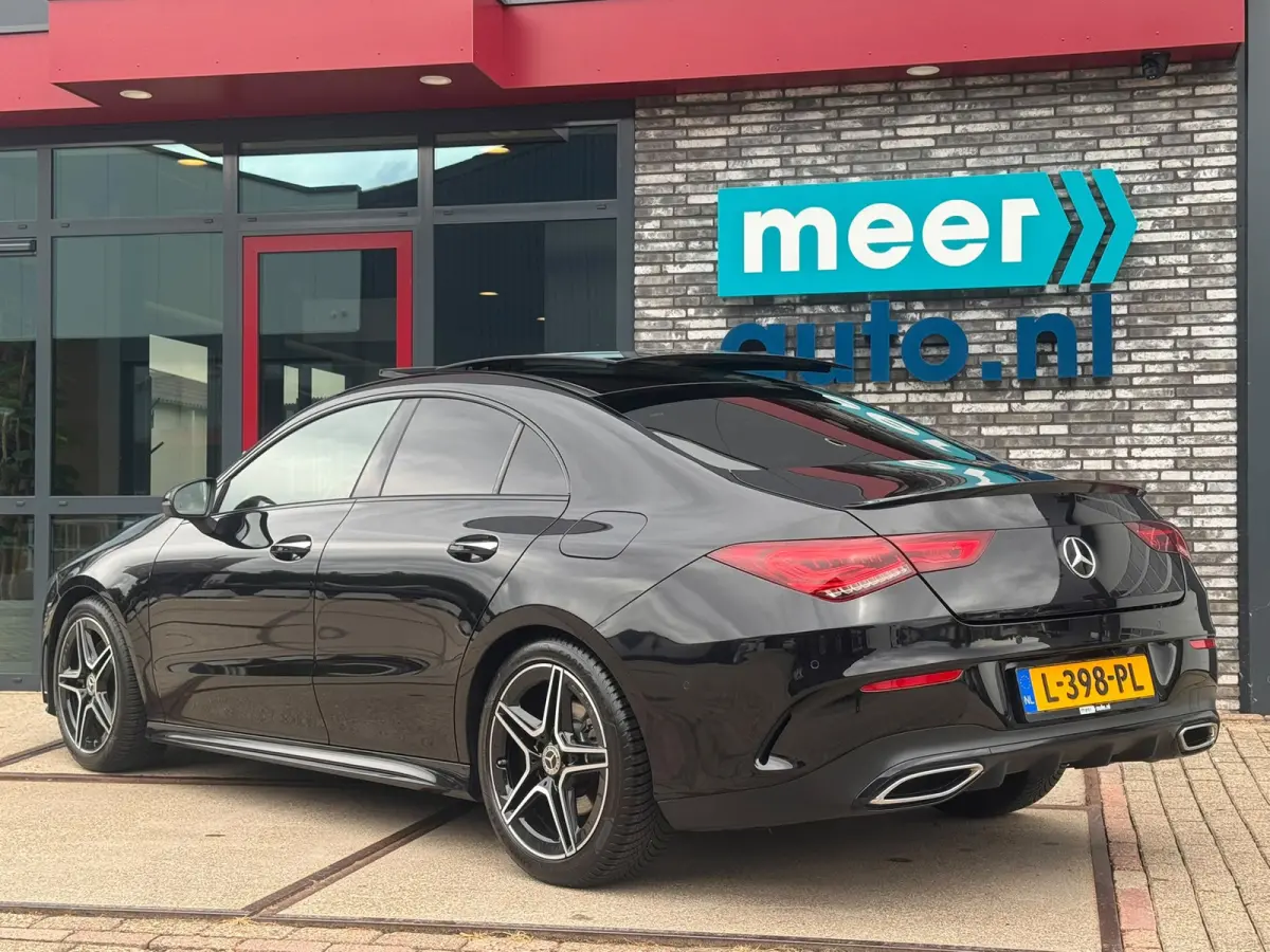 200 AMG PANO l SFEER l MATRIX l EL-STOEL l ASSISTENTIE l KEYLESS l TREKHAAK l ORG.NL l DEALER OH l BTW l