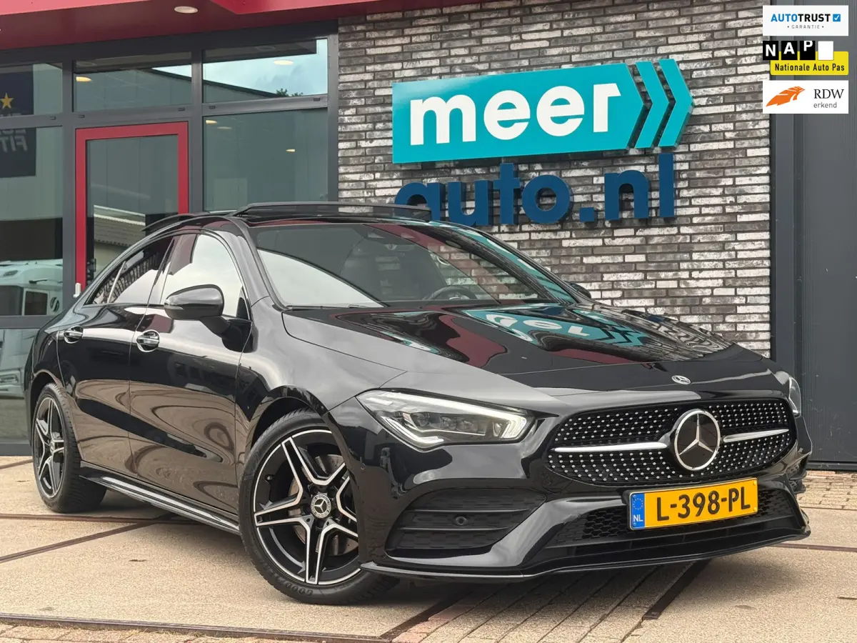 200 AMG PANO l SFEER l MATRIX l EL-STOEL l ASSISTENTIE l KEYLESS l TREKHAAK l ORG.NL l DEALER OH l BTW l