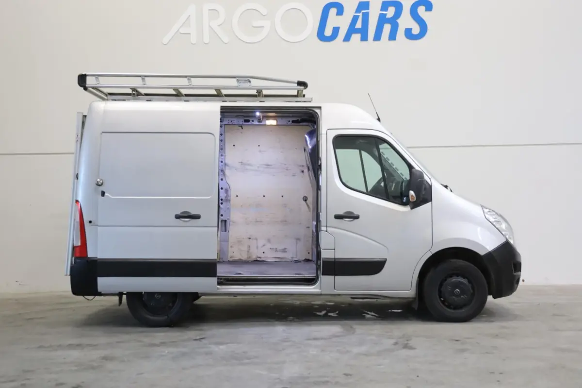 2.3 CDTI CAMERA IMPERiAAL SCHADE ACHTERDEUREN AIRCO CRUISE CONTR TREKHAAK IMPERIAAL TOP AUTO RIJDBAAR