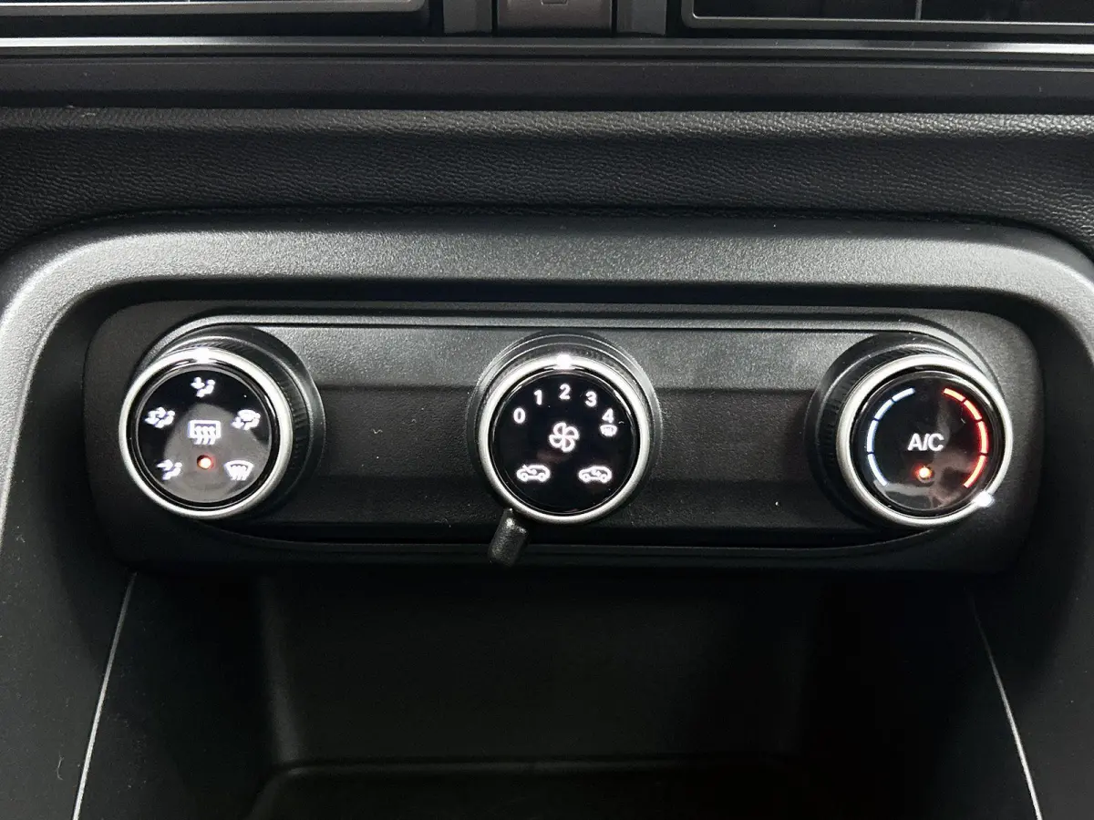 Plus 113pk Comfort Range 44 kWh | 8 JAAR GARANTIE | | Apple CarPlay/Android Auto | Camera | Comfortstoelen | Cruise Control | Climate Control |
