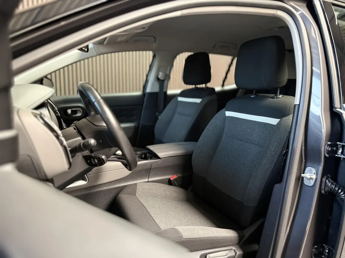1.2 PureTech Business | Carplay | Camera | Riem vervangen