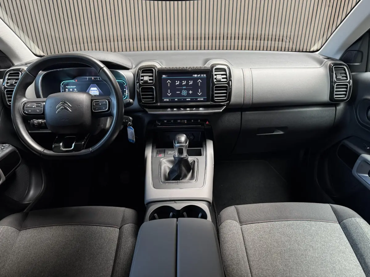 1.2 PureTech Business | Carplay | Camera | Riem vervangen