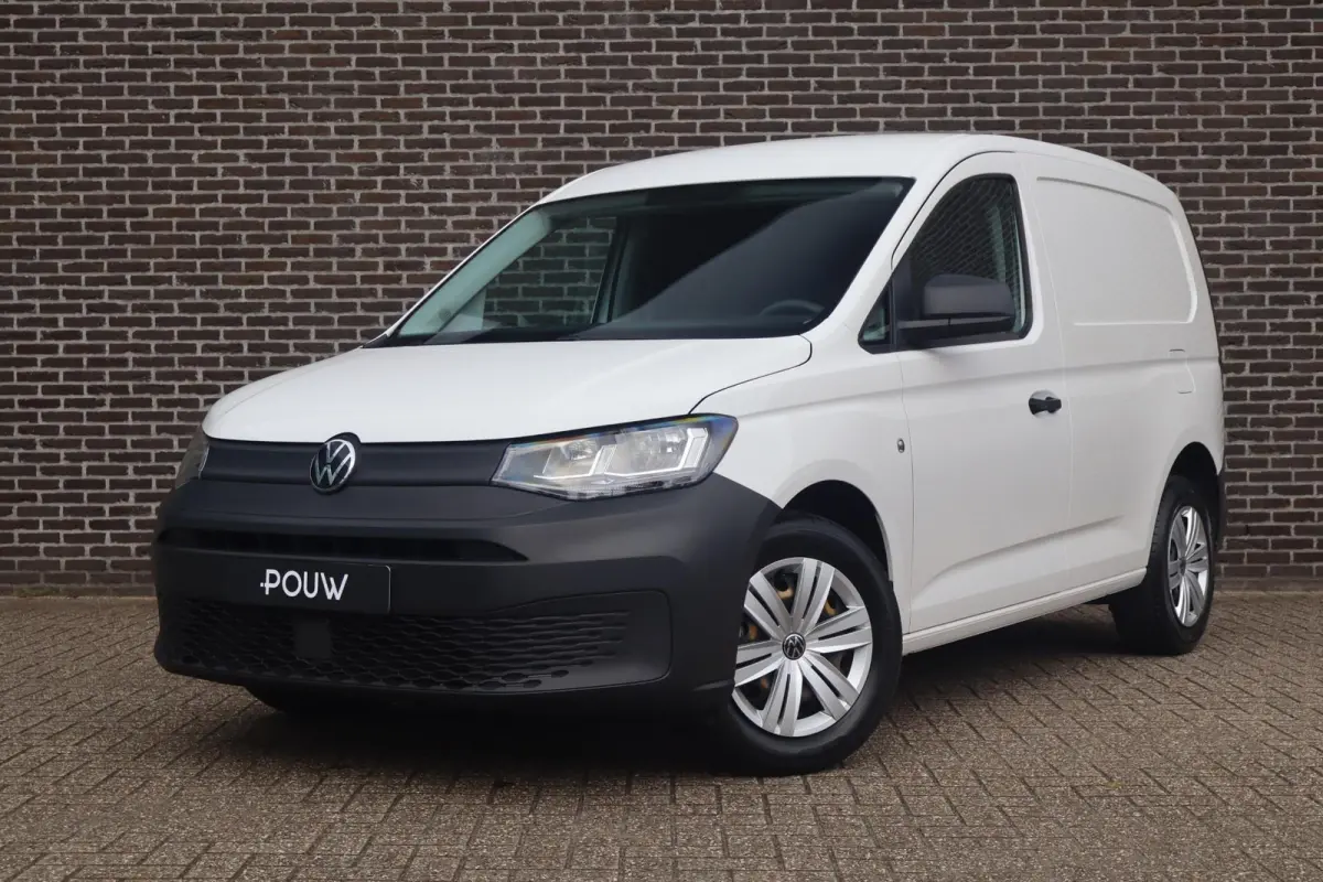 2.0 TDI 75pk Comfort | Parkeersensoren achter | Cruise Control | DAB radio | App Connect