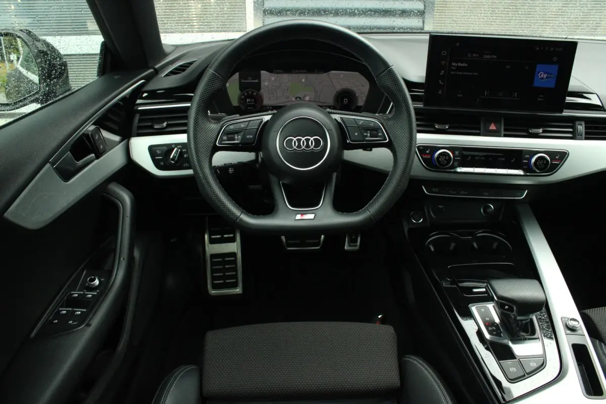 35 TFSI 150pk S Edition | Stoelverwarming | Achteruitrijcamera | Matrix LED | Apple Carplay/ Android Auto