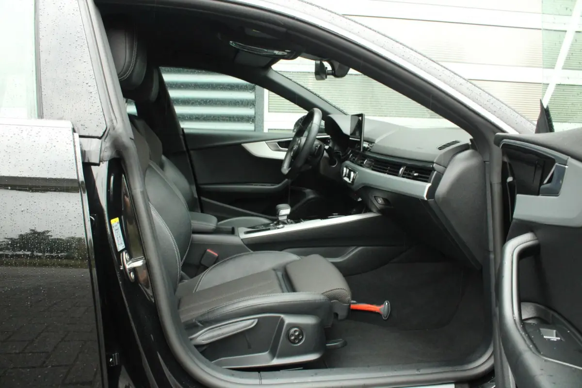 35 TFSI 150pk S Edition | Stoelverwarming | Achteruitrijcamera | Matrix LED | Apple Carplay/ Android Auto