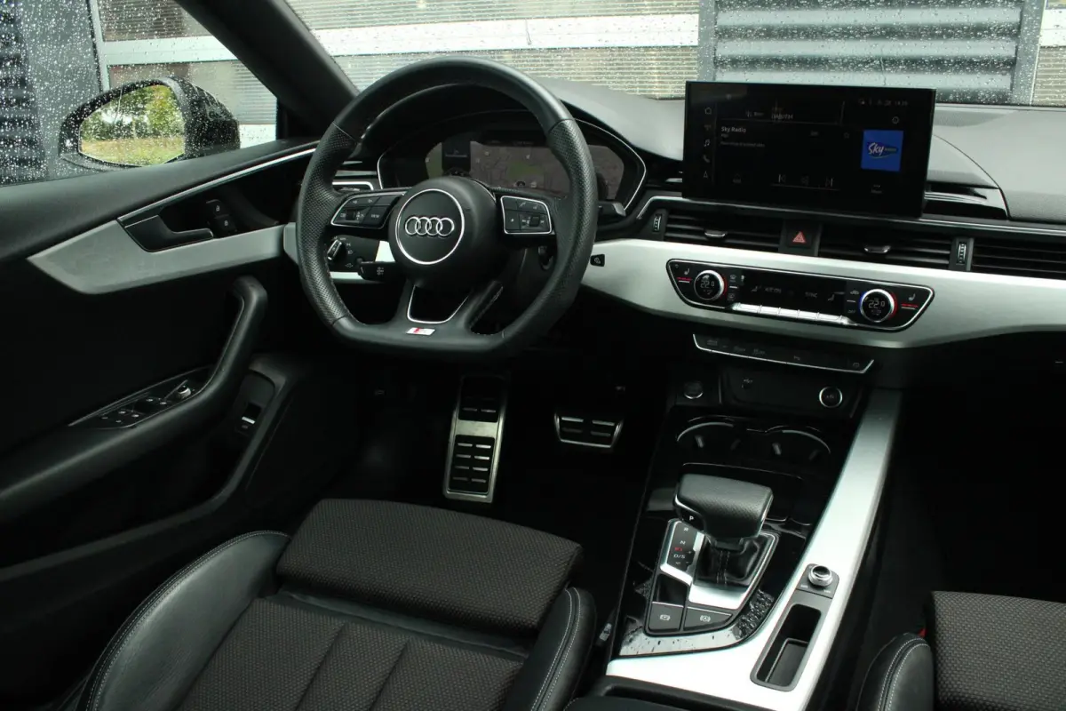 35 TFSI 150pk S Edition | Stoelverwarming | Achteruitrijcamera | Matrix LED | Apple Carplay/ Android Auto