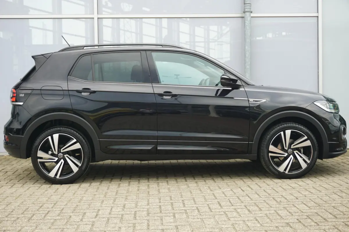 1.0 TSI 110pk DSG R-Line | Navigatie | Achteruitrijcamera | Stoelverwarming
