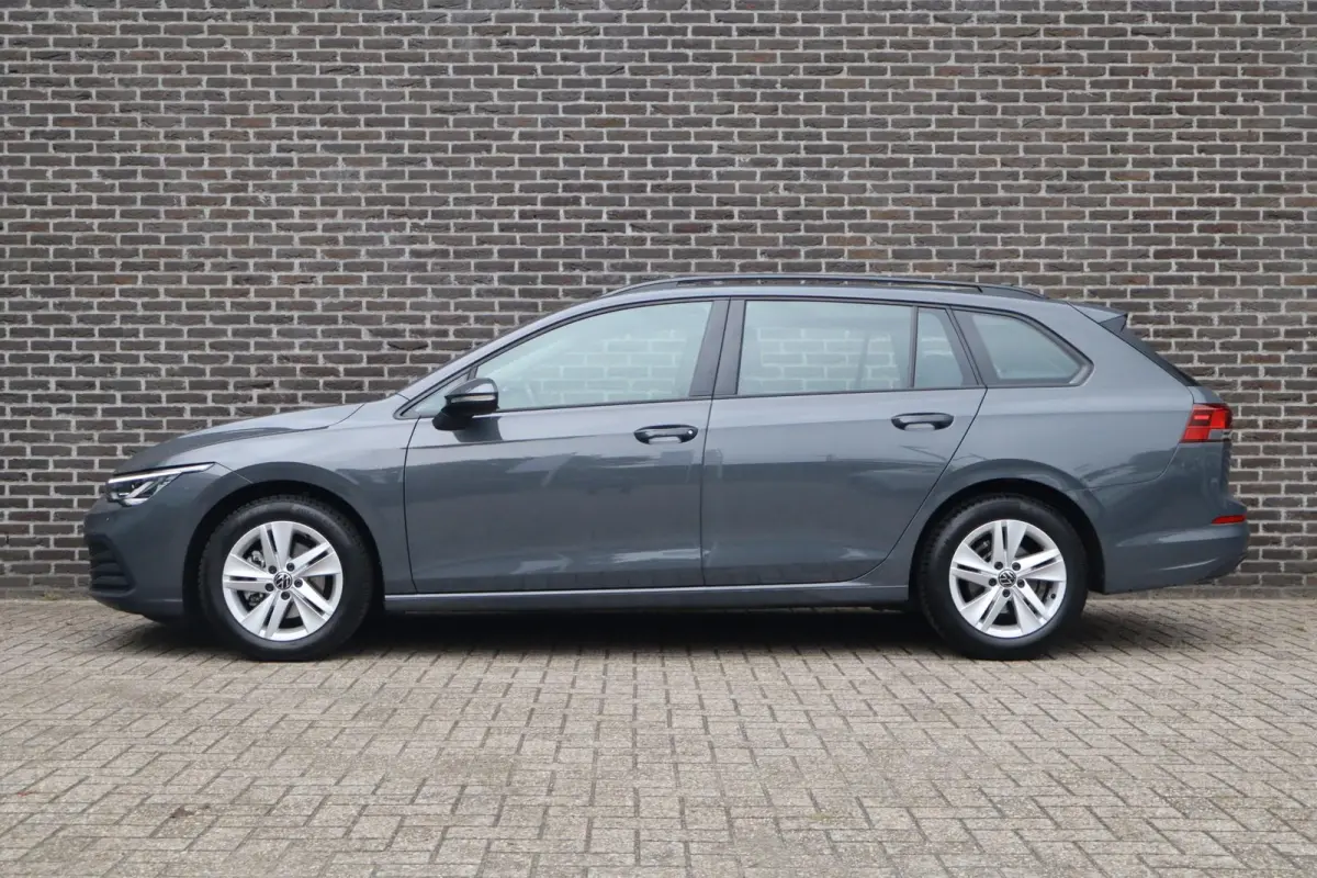 1.0 TSI 110pk Life | Achteruitrijcamera | Navigatie | App Connect draadloos |