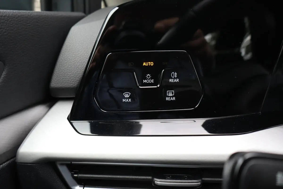 1.0 TSI 110pk Life | Achteruitrijcamera | Navigatie | App Connect draadloos |