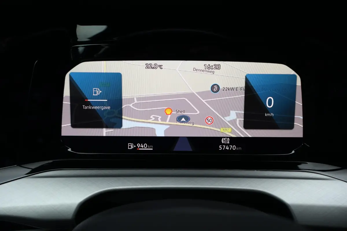 1.0 TSI 110pk Life | Achteruitrijcamera | Navigatie | App Connect draadloos |