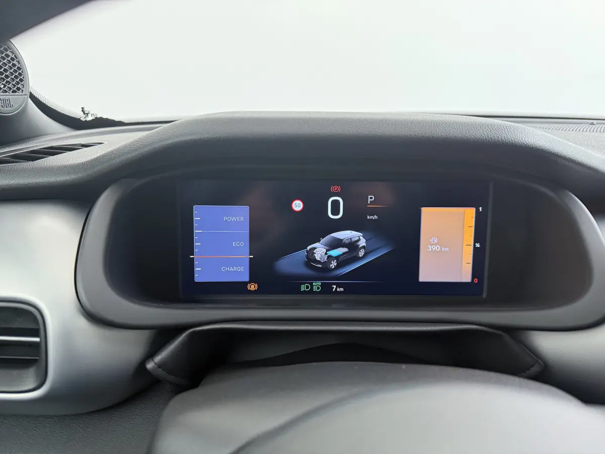 1.2 e-Hybrid Summit | Achterbank in delen neerklapbaar | Achteruitrijcamera | Afdaal assistent