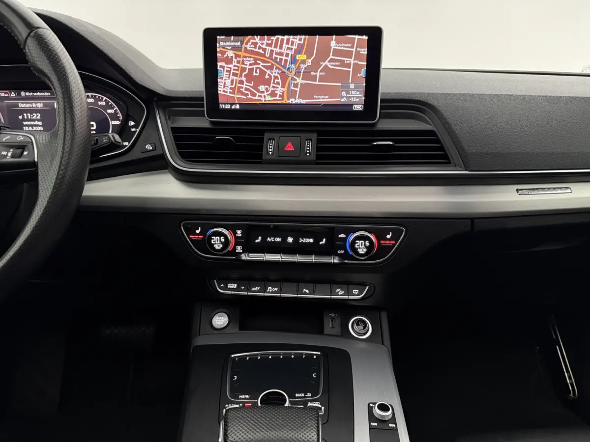 55 TFSI e Quattro Competition S-line Black Edition | Pano | Virtual | Carplay | Trekhaak | Luchtvering | Matrix LED