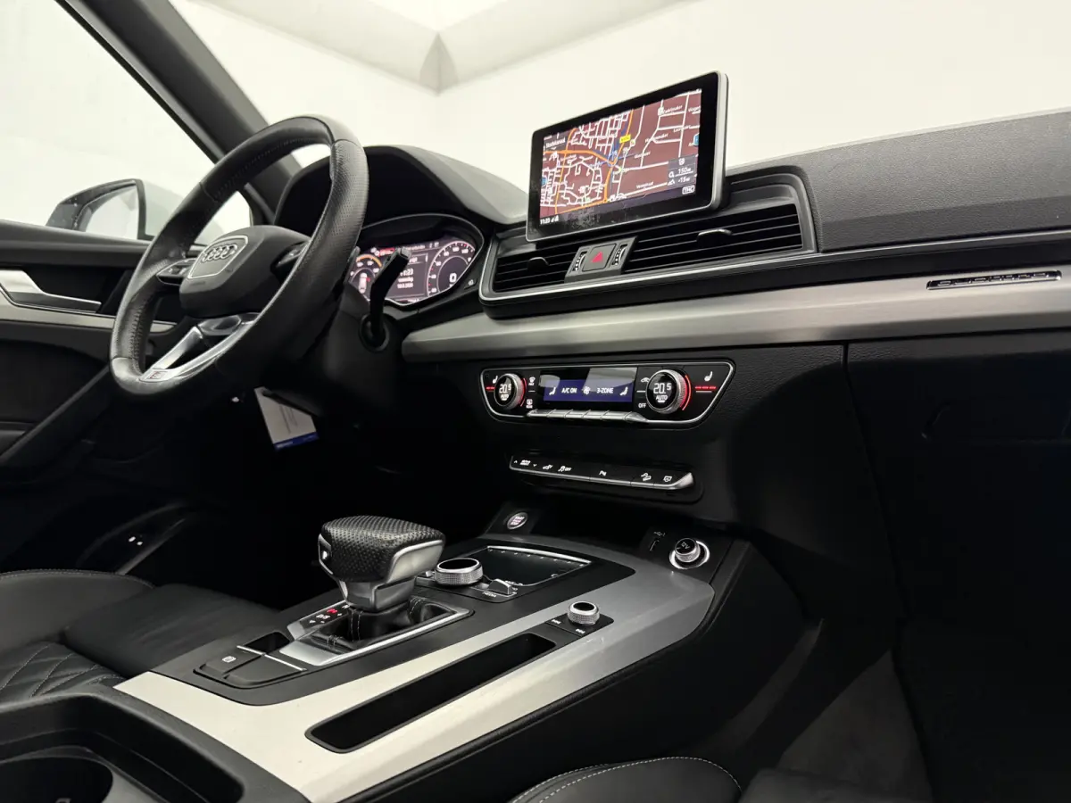 55 TFSI e Quattro Competition S-line Black Edition | Pano | Virtual | Carplay | Trekhaak | Luchtvering | Matrix LED