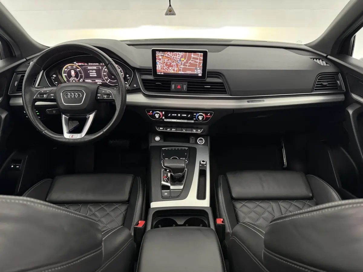 55 TFSI e Quattro Competition S-line Black Edition | Pano | Virtual | Carplay | Trekhaak | Luchtvering | Matrix LED