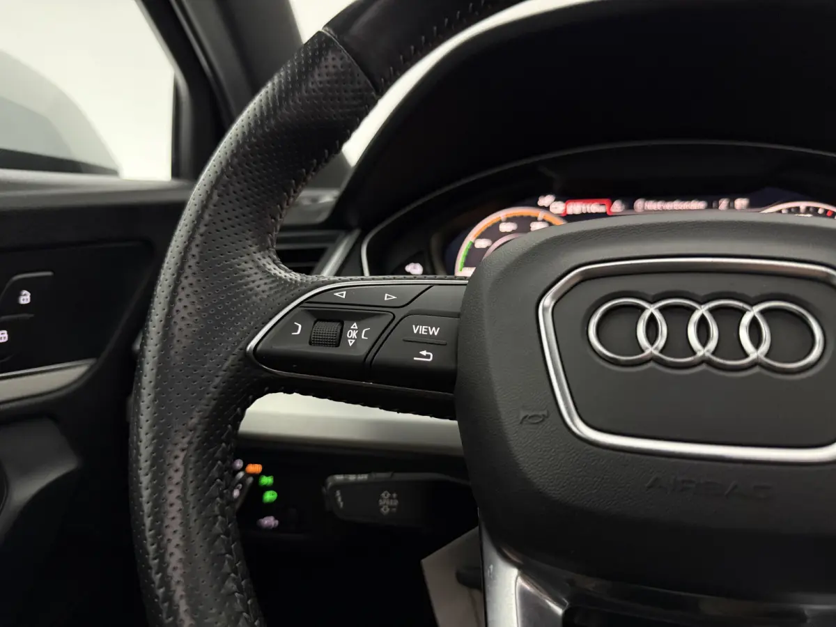 55 TFSI e Quattro Competition S-line Black Edition | Pano | Virtual | Carplay | Trekhaak | Luchtvering | Matrix LED