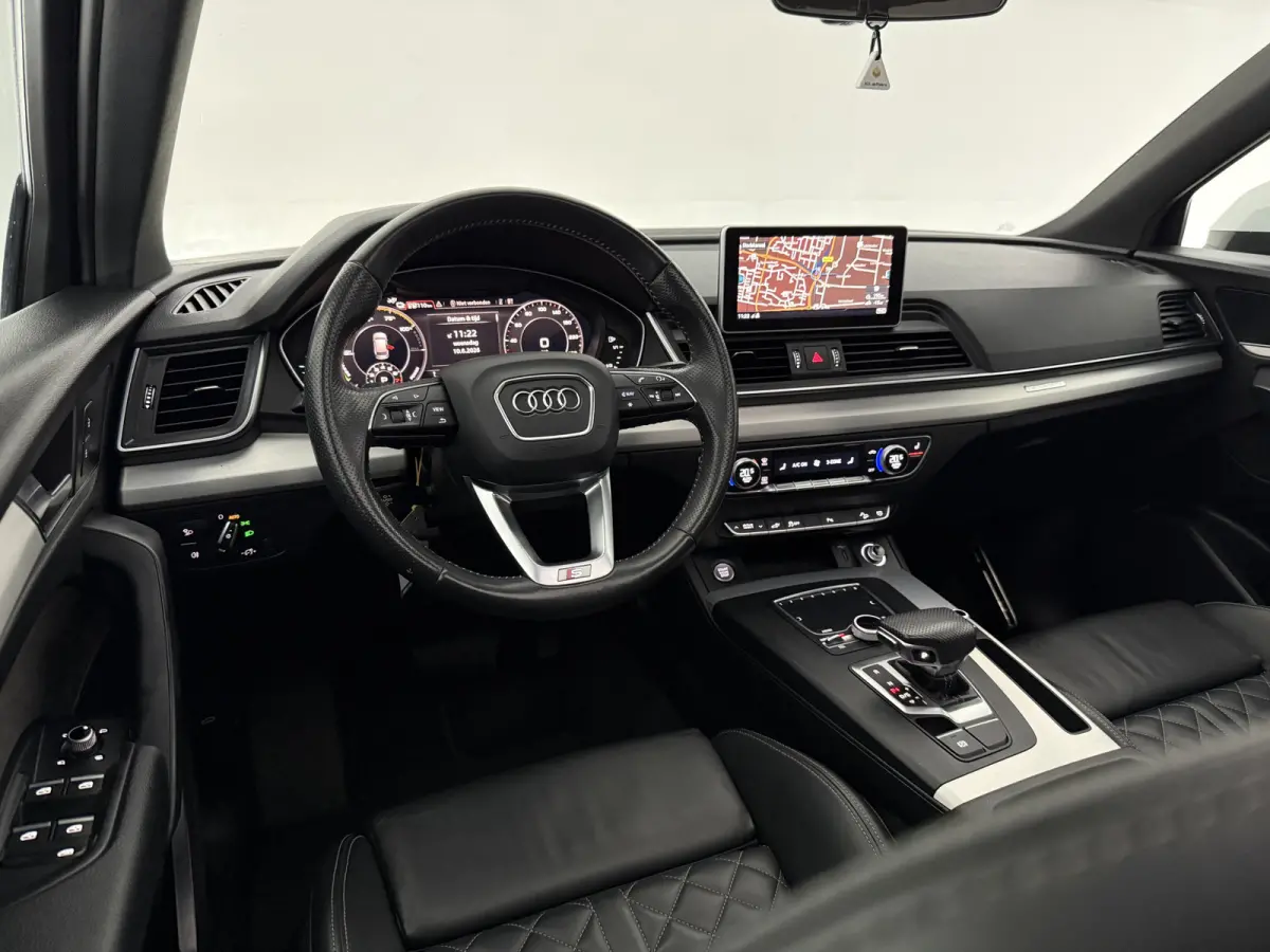 55 TFSI e Quattro Competition S-line Black Edition | Pano | Virtual | Carplay | Trekhaak | Luchtvering | Matrix LED