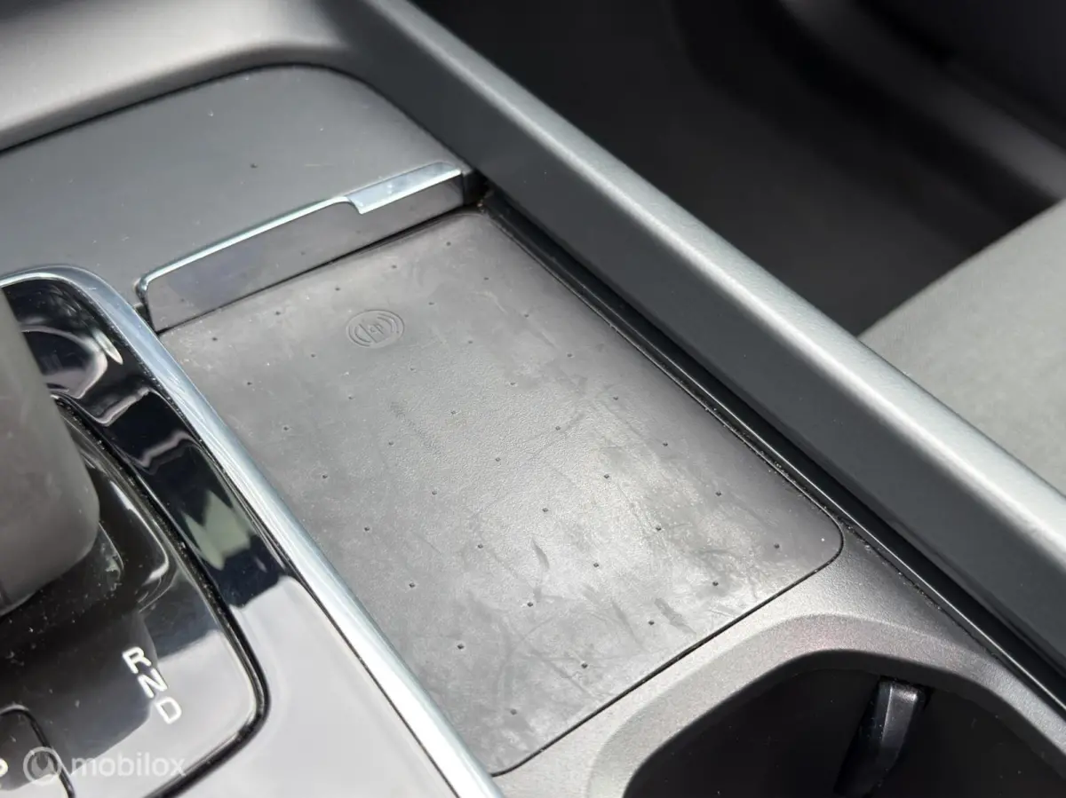 2.0 T6 Plug-in hybrid AWD / Carplay / All in prijs