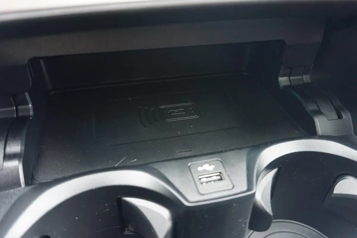 320e | M Sportpakket Pro | Panoramadak | Trekhaak | Comfort Acces