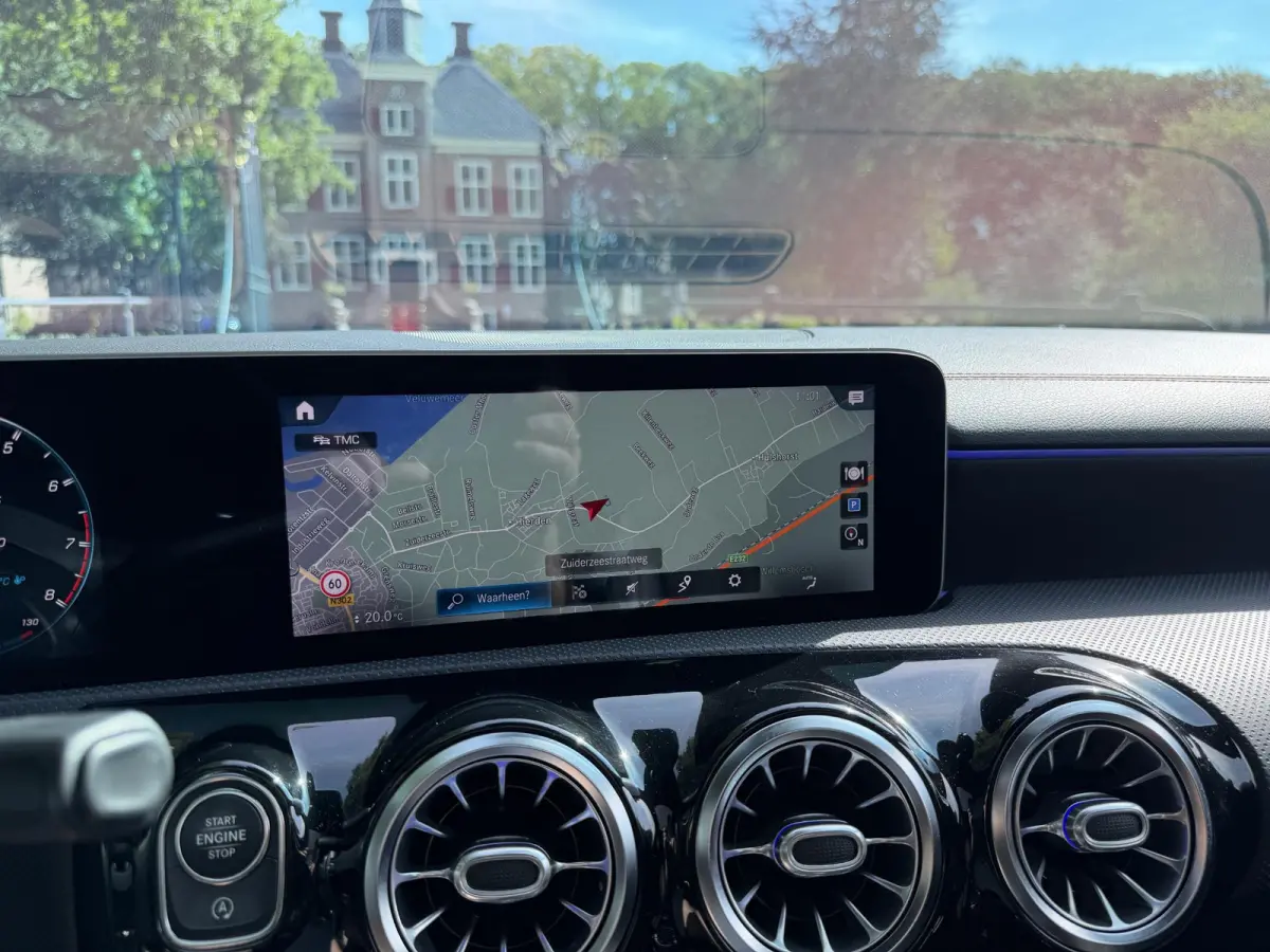 AMG 35 4MATIC Premium Plus | Pano | HUD | Burmester |