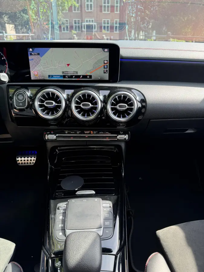 AMG 35 4MATIC Premium Plus | Pano | HUD | Burmester |