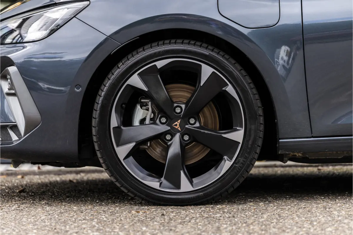 1.5 TSI e-Hybrid Business