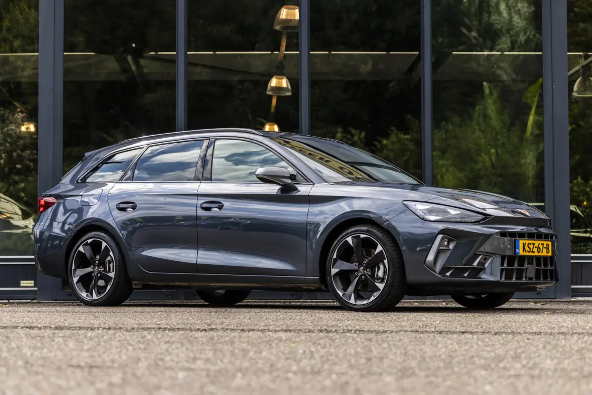 1.5 TSI e-Hybrid Business