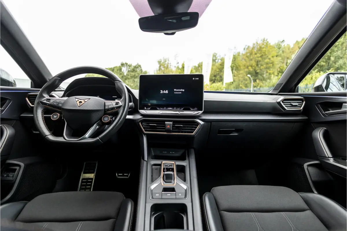 1.5 TSI e-Hybrid Business