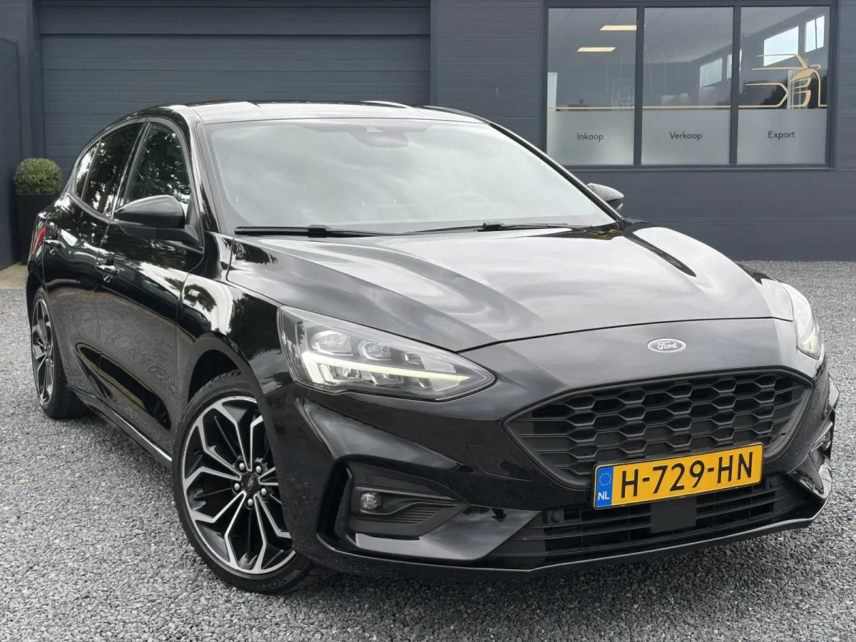 1.0 EcoBoost ST Line Business 2e Eigenaar l Navi l Clima l Cruise l 125pk l Keyless l Pdc V+A l 18 '' Lmv  l N.A.P l Apk tot 02-2028