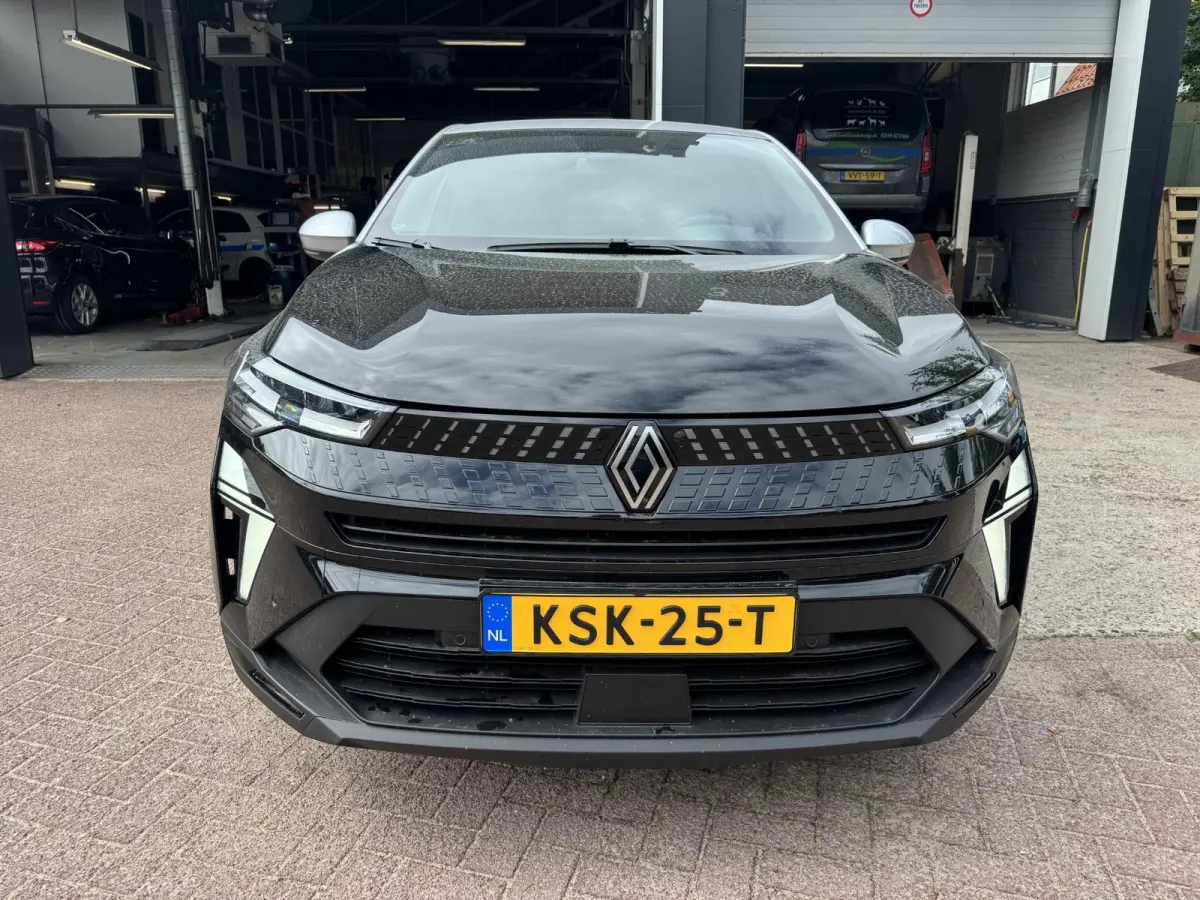 1.8 E-Tech full hybrid 160 Techno