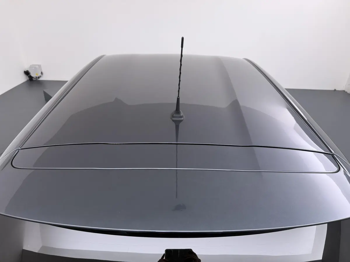 1.0 IG-T N-Connecta | Parkeercamera | Navigatie | Climate Control |