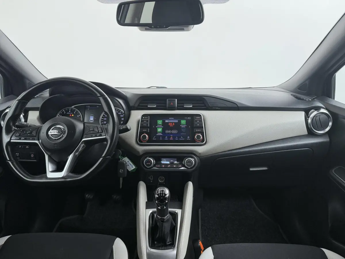 1.0 IG-T N-Connecta | Parkeercamera | Navigatie | Climate Control |