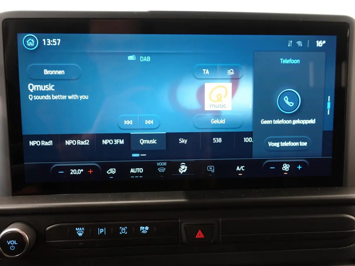 300 2.0 TDCI L2H1 Trend NIEUW MODEL Automaat Navigatie Airco Cruise control Parkeer sensoren Camera Trekhaak