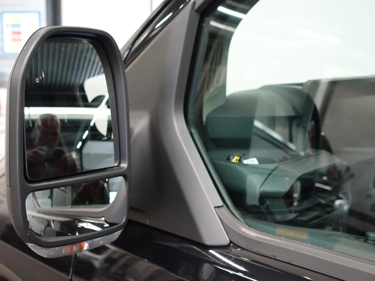 300 2.0 TDCI L2H1 Trend NIEUW MODEL Automaat Navigatie Airco Cruise control Parkeer sensoren Camera Trekhaak