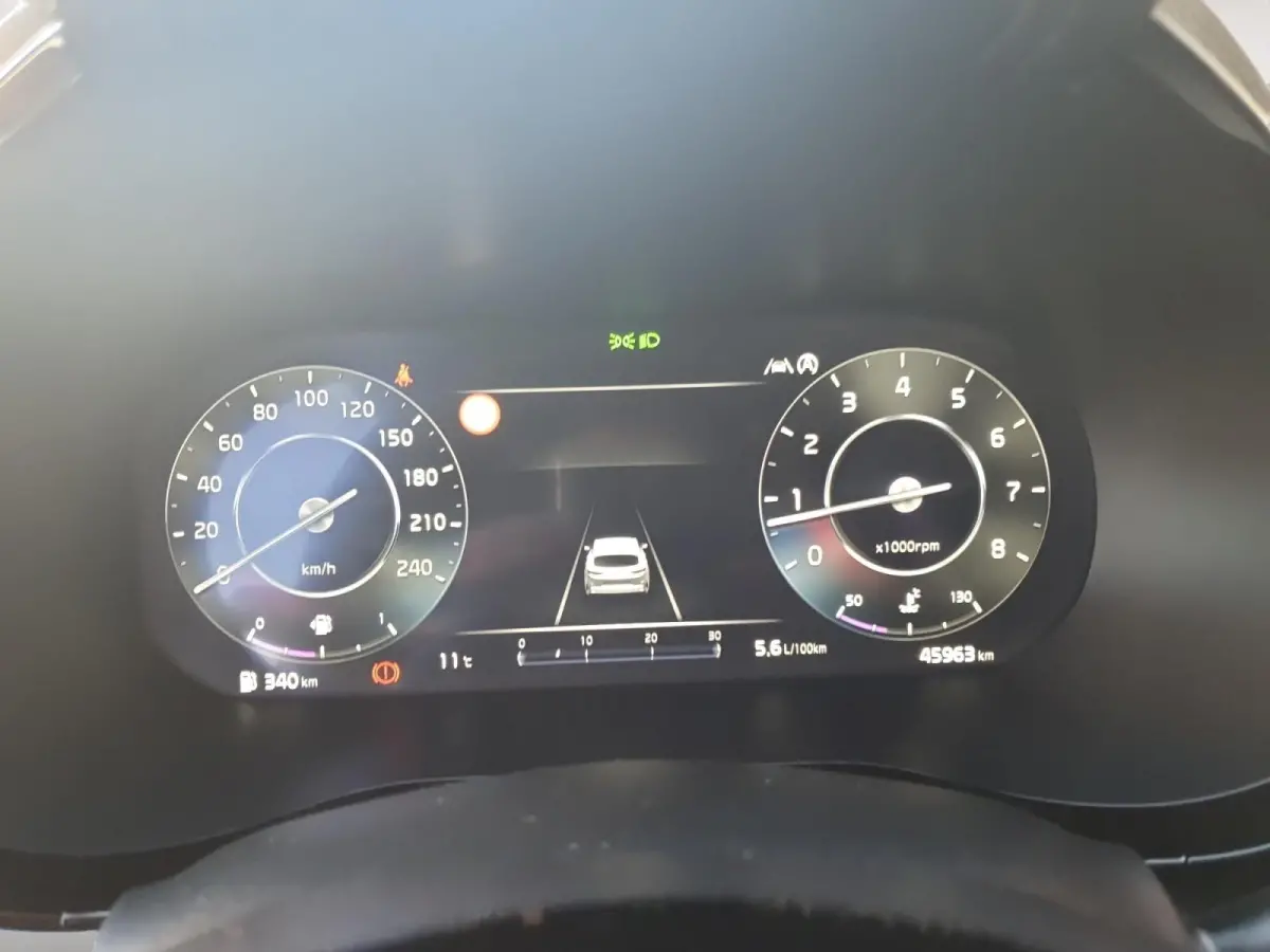 1.5 T-GDi GT-Line | Stoel en stuurverwarming | Navigatie | Elektrische achterklep | Camera | Climate control | Apple Carplay / Android Auto |