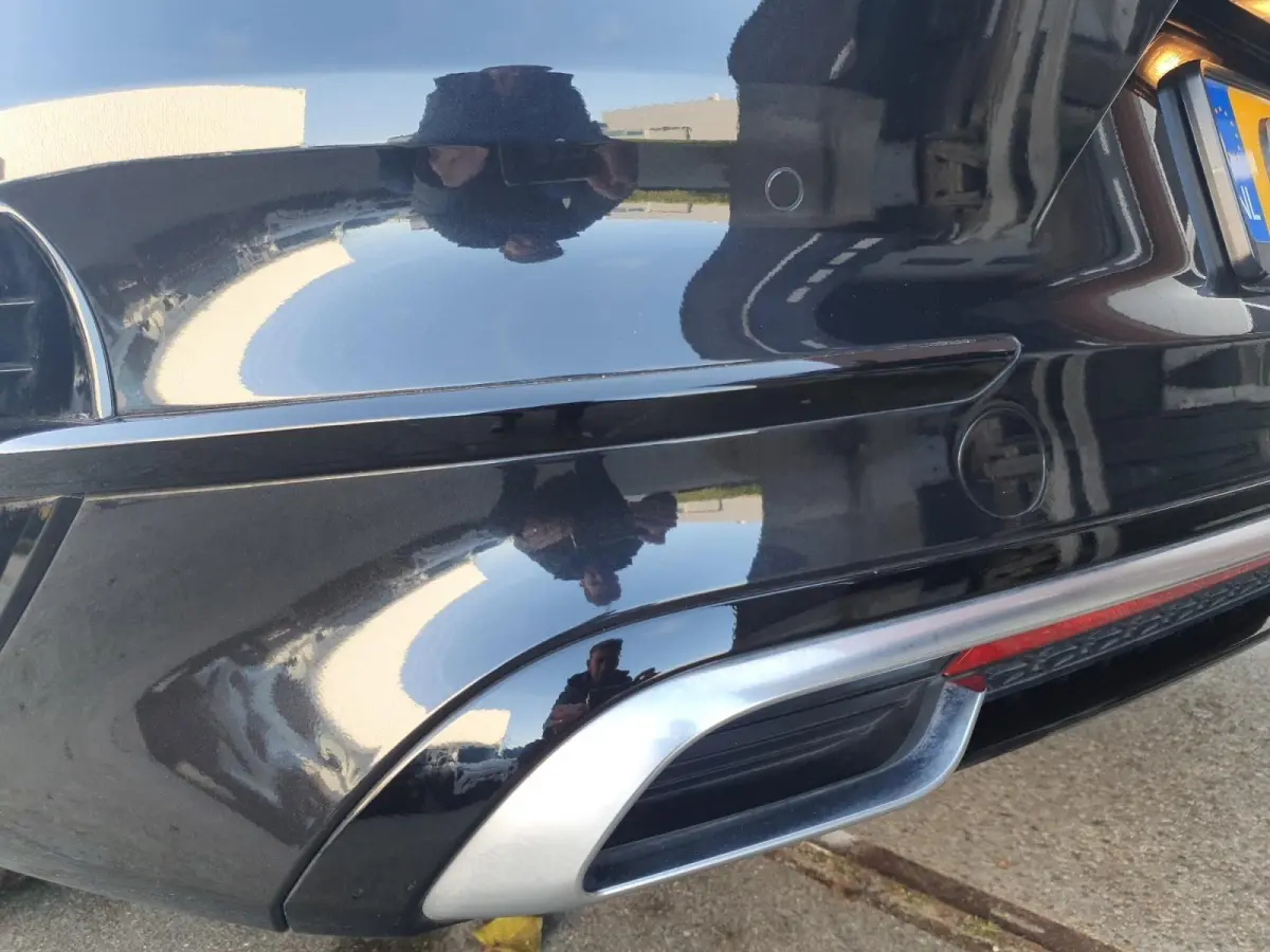 1.5 T-GDi GT-Line | Stoel en stuurverwarming | Navigatie | Elektrische achterklep | Camera | Climate control | Apple Carplay / Android Auto |