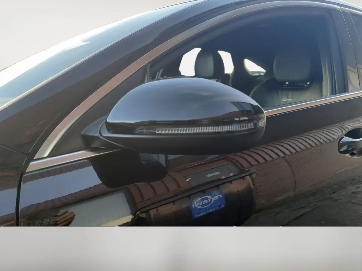 1.5 T-GDi GT-Line | Stoel en stuurverwarming | Navigatie | Elektrische achterklep | Camera | Climate control | Apple Carplay / Android Auto |