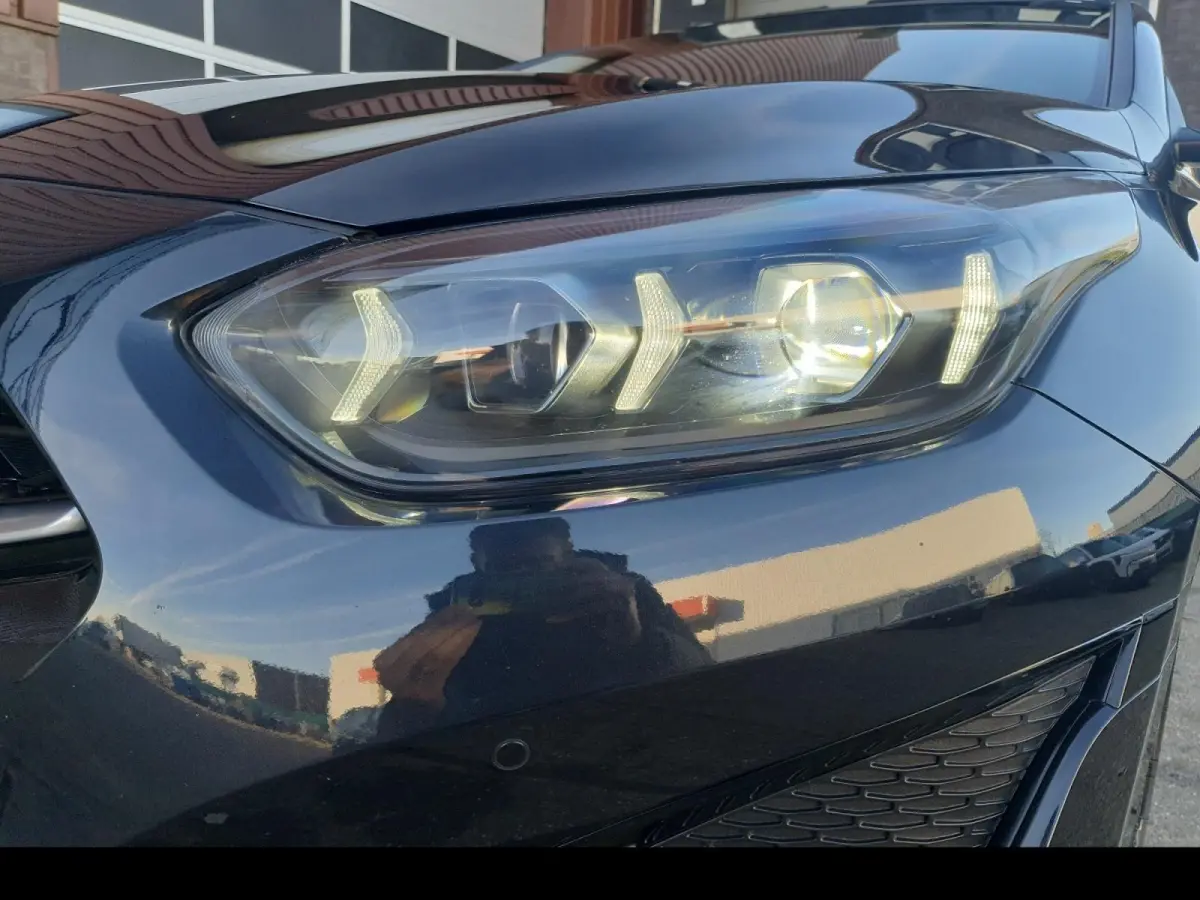 1.5 T-GDi GT-Line | Stoel en stuurverwarming | Navigatie | Elektrische achterklep | Camera | Climate control | Apple Carplay / Android Auto |