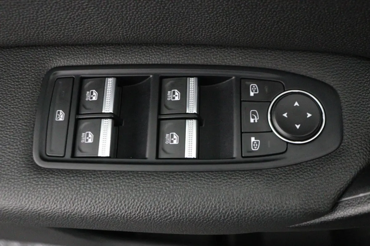 TCe 100 Intens | Navigatie | Climate Control |