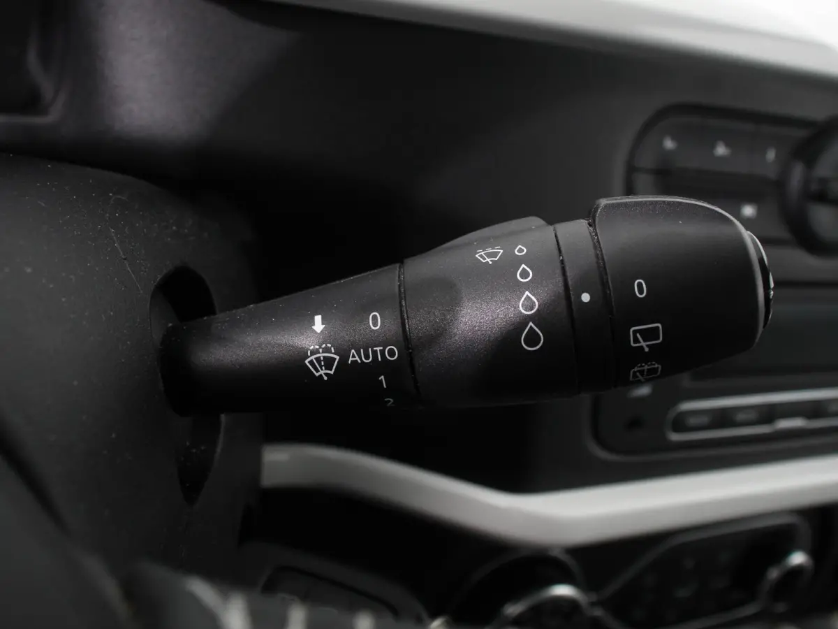 0.9 TCe Intens Climate control Radio / cd Lichtmetalen velgen Centrale vergendeling + Afstandbediening Electrische ramen 33500 km!