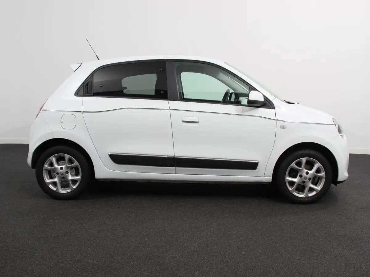 0.9 TCe Intens Climate control Radio / cd Lichtmetalen velgen Centrale vergendeling + Afstandbediening Electrische ramen 33500 km!