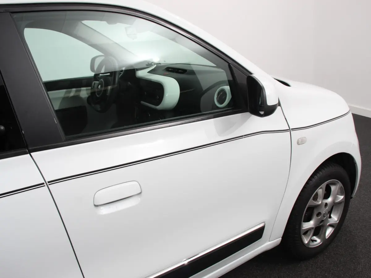 0.9 TCe Intens Climate control Radio / cd Lichtmetalen velgen Centrale vergendeling + Afstandbediening Electrische ramen 33500 km!