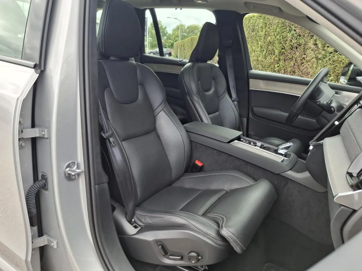 T8 Plug-in hybrid AWD Ultra Dark | Luchtvering | Trekhaak | Massagestoelen | Bowers & Wilkins |