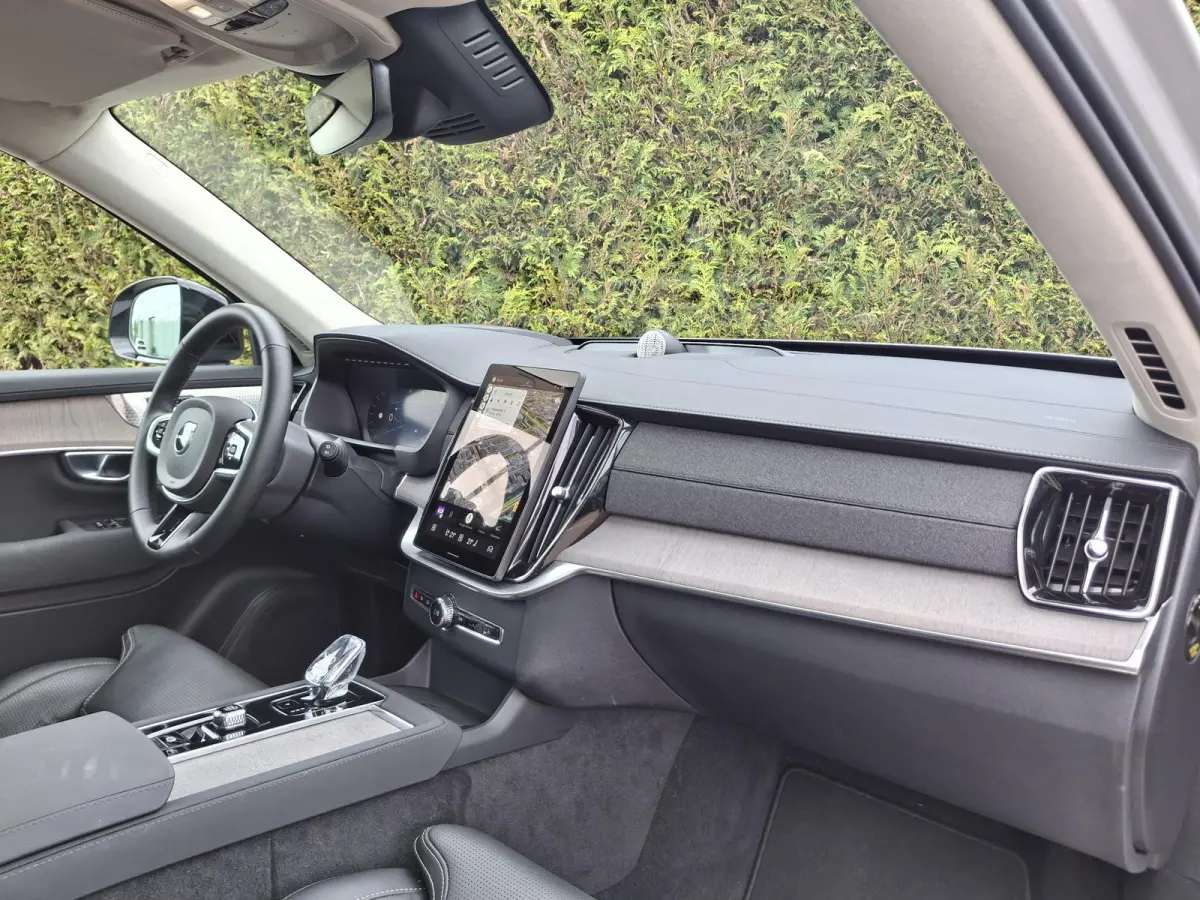 T8 Plug-in hybrid AWD Ultra Dark | Luchtvering | Trekhaak | Massagestoelen | Bowers & Wilkins |
